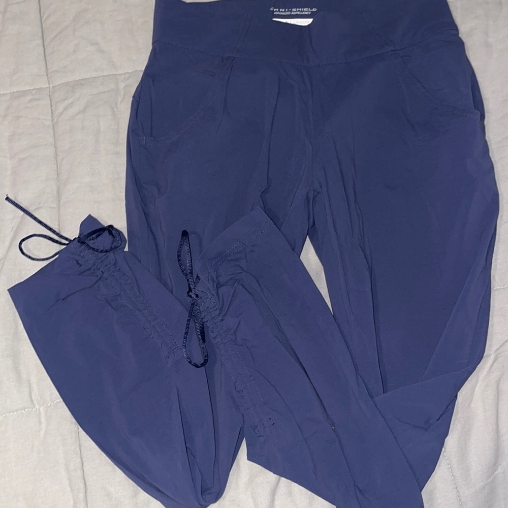 Columbia Joggers